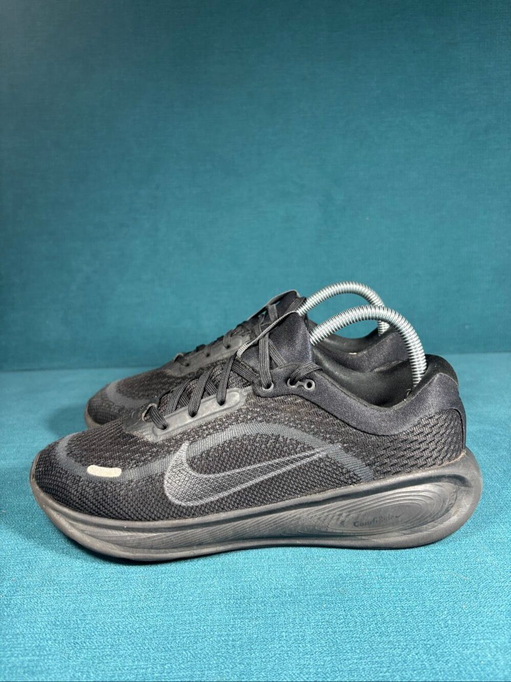 Nike Stellar Ride GS Triple Black Youth Size 6Y Women's 7.5 HQ3266-002